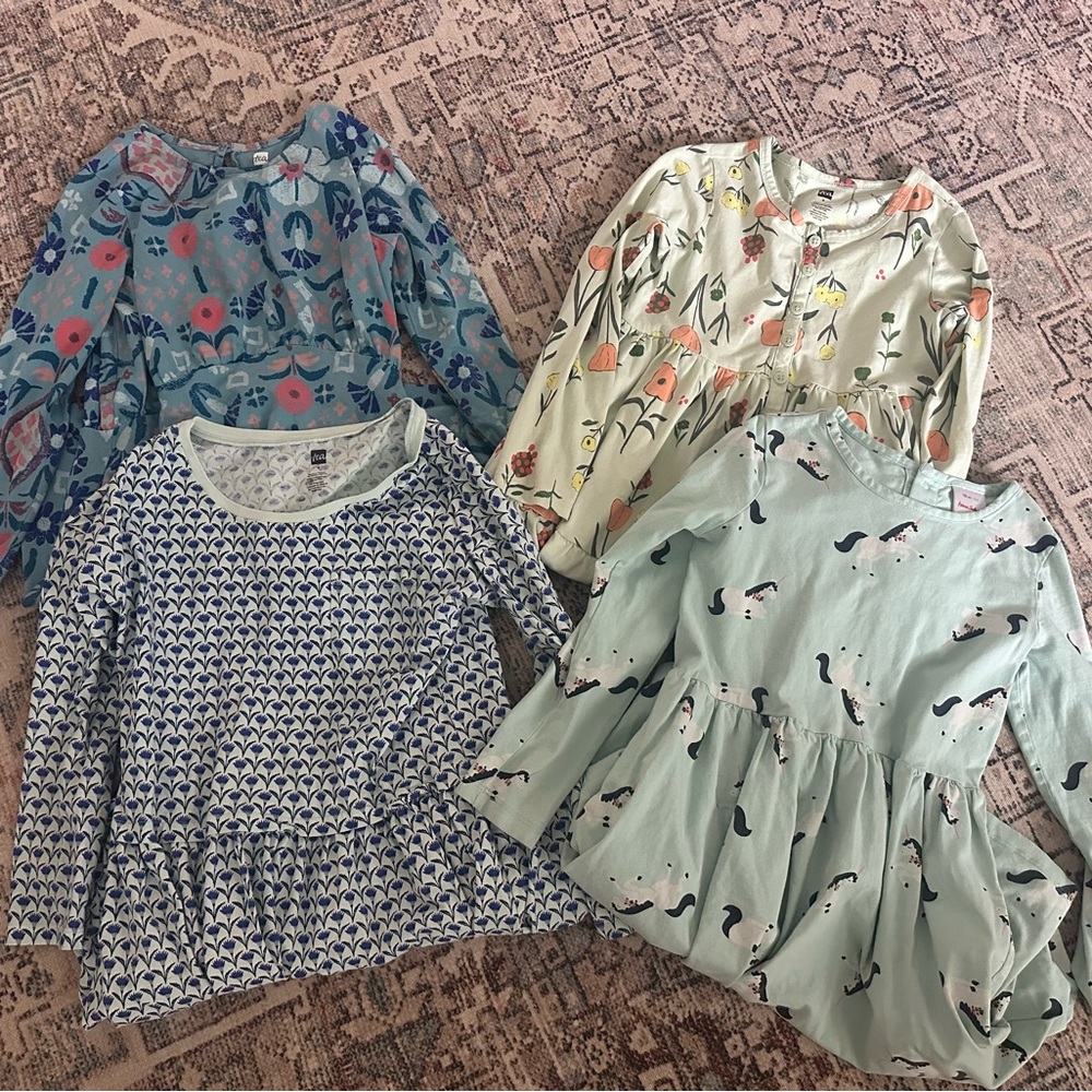 Lot of 4 dresses, size 8, Tea Collection and Hanna Andersson